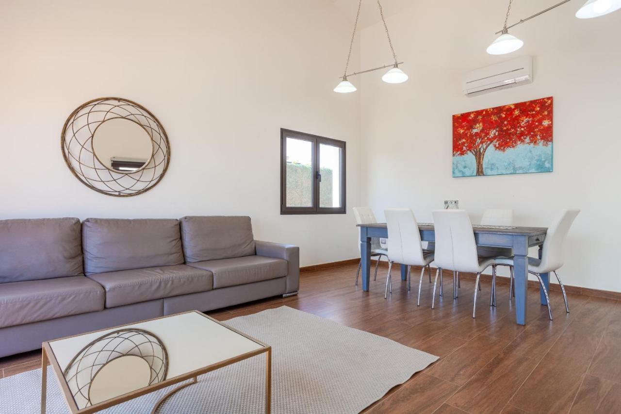 Villa Zafiro 13 Golf Private Pool Caleta De Fuste By Holidays Home Ngoại thất bức ảnh